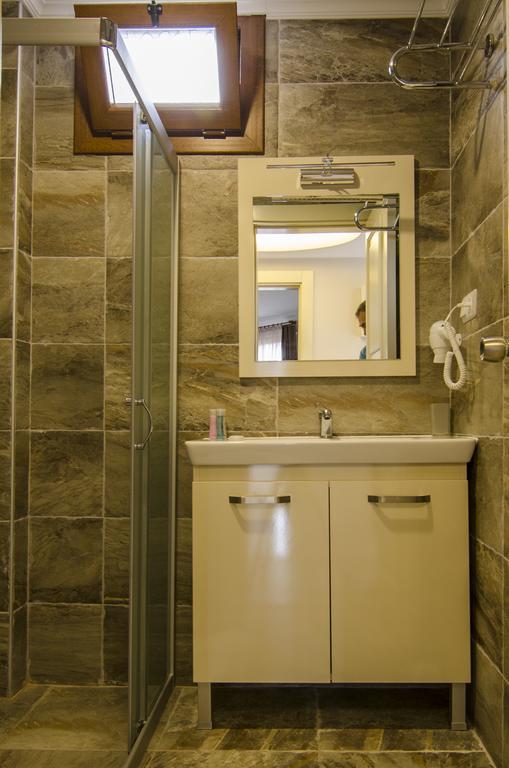 Funda Hotel Göcek Rum bild